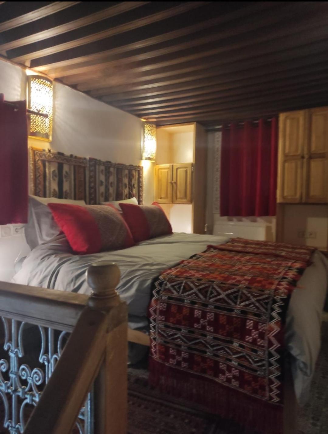 Riad Averroes Fez Bagian luar foto